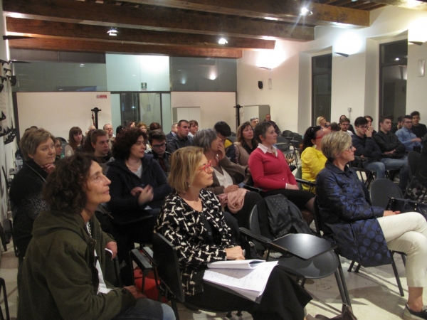 Serata di presentazione dei videoclip diStorie femminili sul finire della guerra
